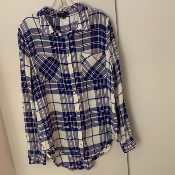 Blue, White & Baby Pink Flannel Button Up Shirt - Picture 12 of 12